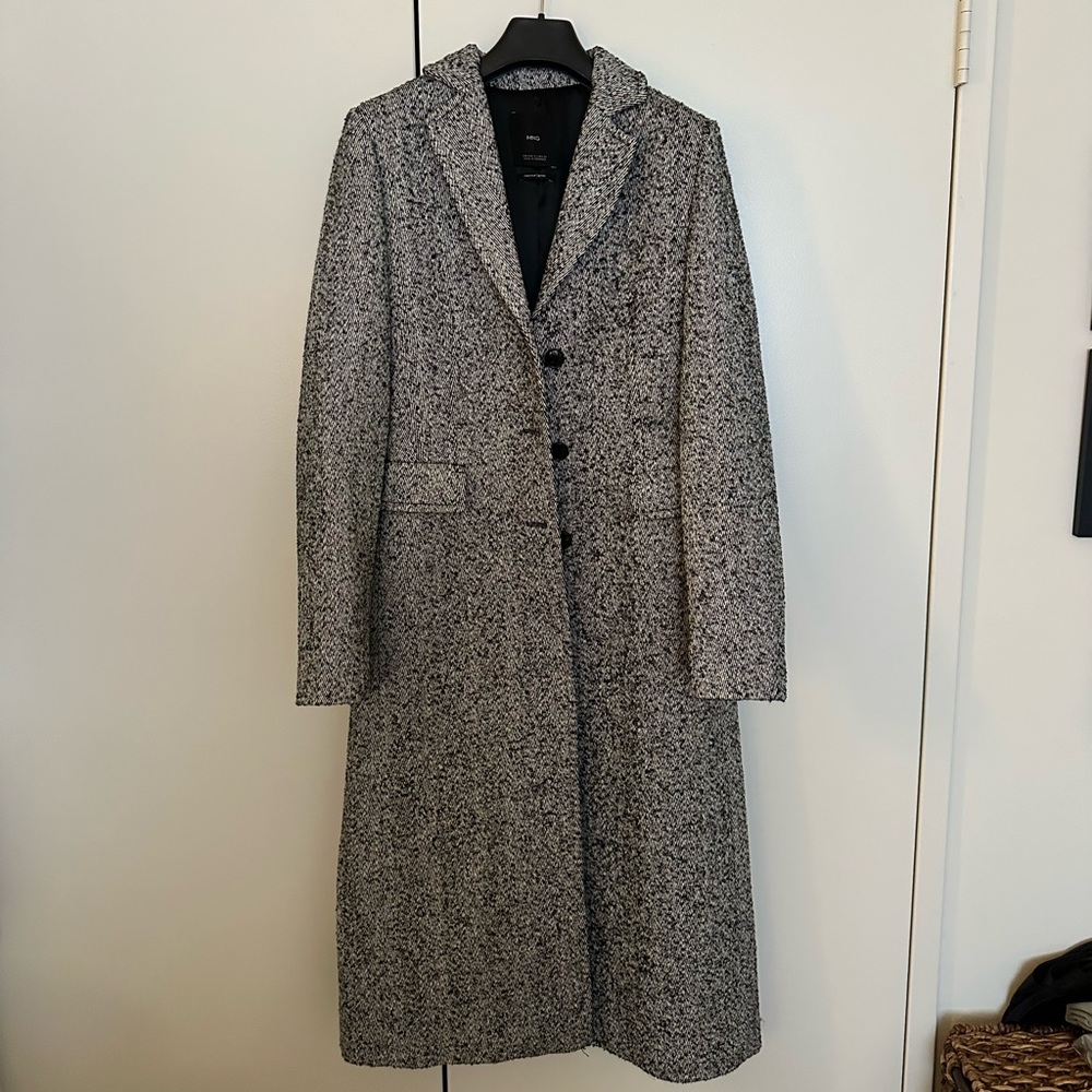 Mango Tailored Long Coat Black and White Speck - herringbone coat size small